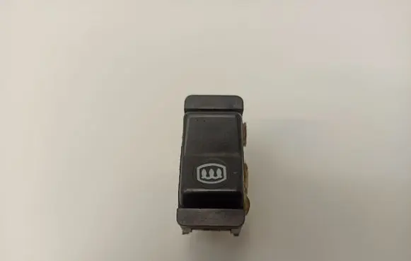 Windscreen/window heater switch