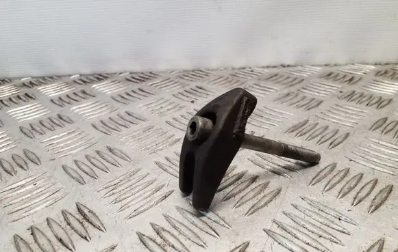 Ford Mondeo MK V Fuel Injector clamp holder 9674341880