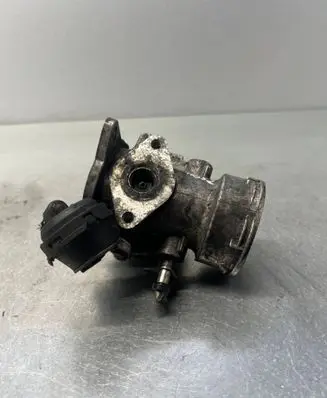 Audi A6 S6 C5 4B Throttle valve 078133062B
