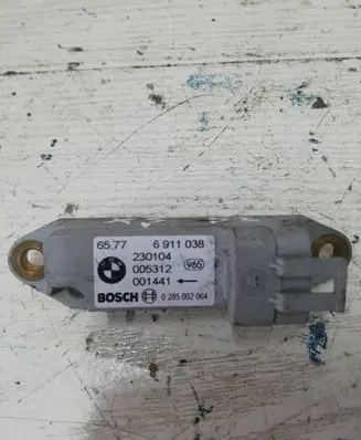 BMW X5 E53 Airbag deployment crash/impact sensor 6911038