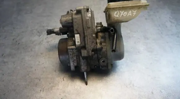Infiniti Q70 Y51 Power steering pump 491106AA0A 49110-6AA0A