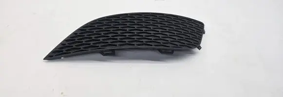 BMW X3 E83 Front grill 1P0853665F