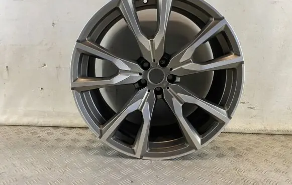 BMW X7 G07 R22 alloy rim 8074221 8093913 36118093913