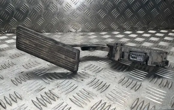 Chrysler Grand Voyager IV Accelerator throttle pedal 034PE4203 051362RG 8235