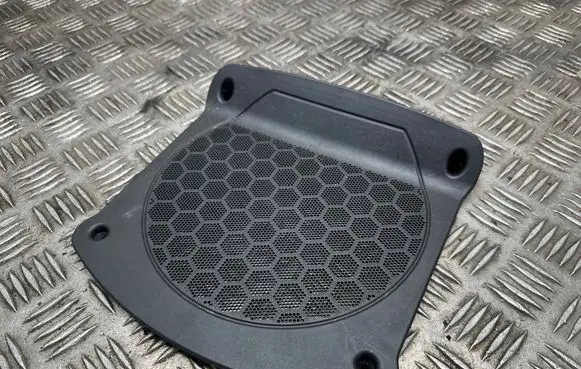 BMW 3 G20 G21 Subwoofer grill/trim 2622658 43040751462