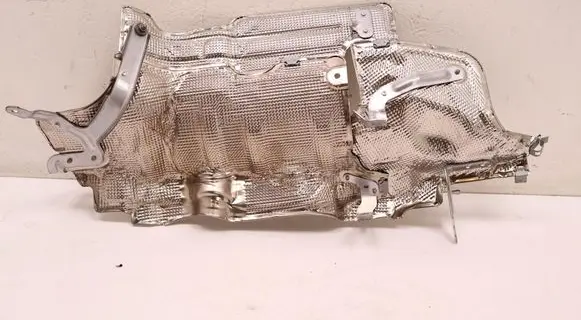 Mercedes-Benz 200 300 W123 Exhaust heat shield 