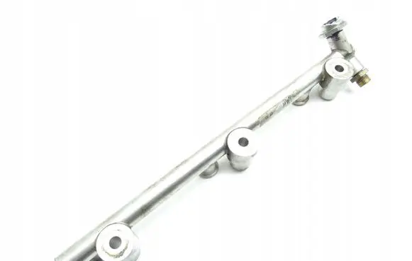 Skoda Superb B6 (3T) Fuel main line pipe 03H133317P