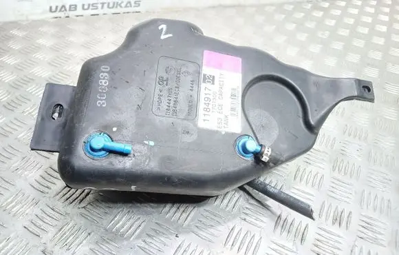 Vacuum air tank