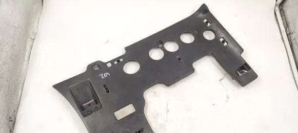 Volkswagen Jetta V Dashboard lower bottom trim panel 1k1863083 1k1180368 p0102360
