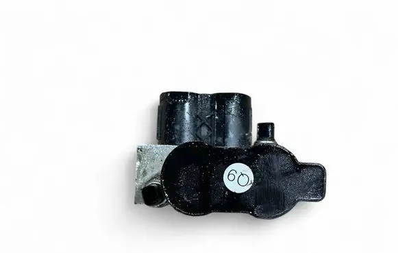 Mercedes-Benz CL C216 Air suspension valve block 86240796