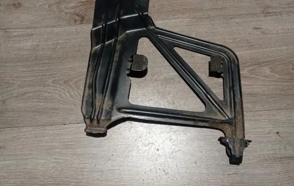 Volvo V70 Battery bracket 9459774