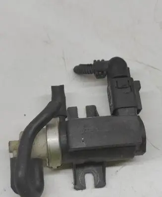Volkswagen Sharan Turbo solenoid valve 1J0906627A 02T151 72290325