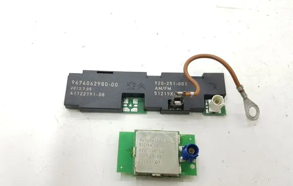 Citroen DS5 Aerial antenna amplifier 9674062980 920251001