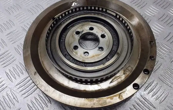 Skoda Fabia Mk1 (6Y) Dual mass flywheel 03D105271