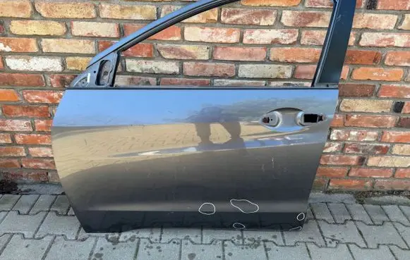 Honda HR-V Front door