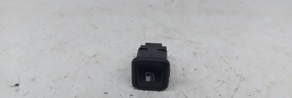 Volkswagen Golf IV Fuel tank opening switch 3B0959833A