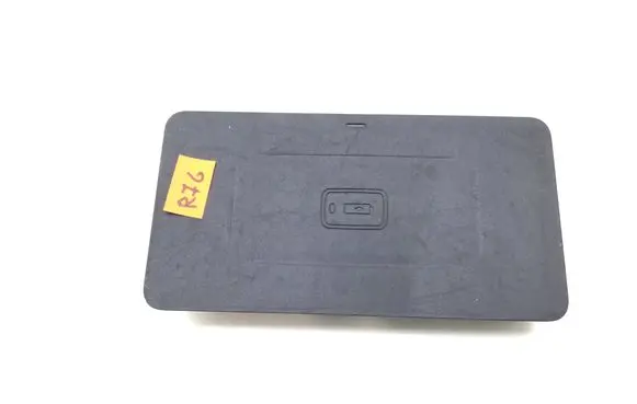 BMW X3 G01 Wireless charging module 8719905 4774A18400 13399710