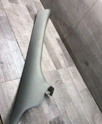 Mercedes-Benz R W251 (A) pillar trim A2516902025 1062819 SA08629240