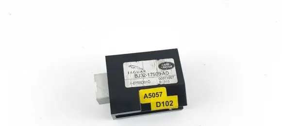 Land Rover Range Rover Evoque L538 Window wiper interval relay BJ3217509AD
