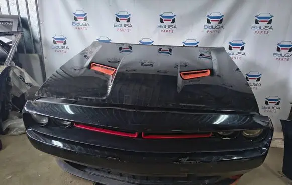 Dodge Challenger Front piece kit 