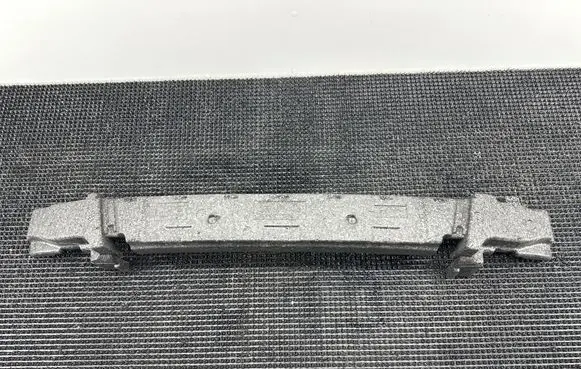 Front bumper foam support bar