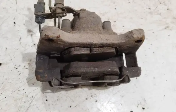 Audi A6 S6 C6 4F Front brake caliper