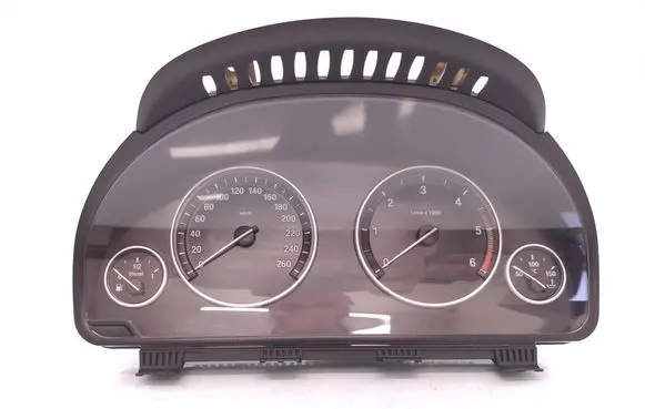 BMW 5 F10 F11 Speedometer (instrument cluster) 9383488 17549411 3109868