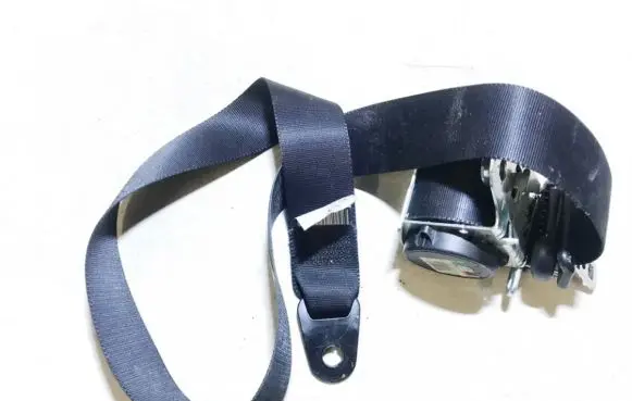 Ford Kuga I Front seatbelt 8v41s61294ad 8v41-s61294-ad