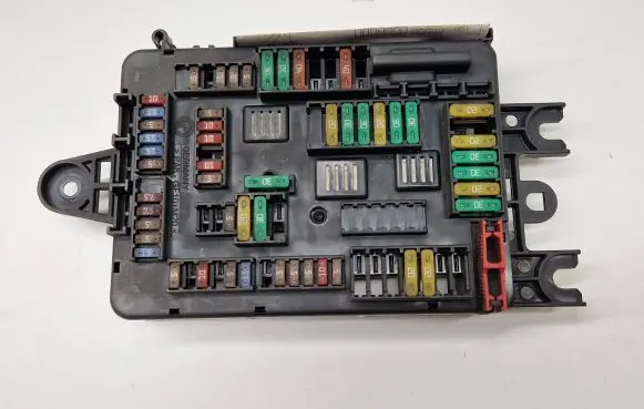 BMW X5 F15 Fuse module 6819651