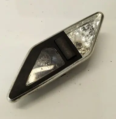 BMW 3 E46 Rear seat light 8375586