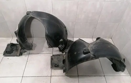 Mercedes-Benz S W221 Front wheel arch liner splash guards A2216903130