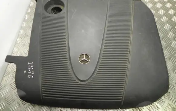 Mercedes-Benz C AMG W203 Engine cover (trim) A6460102387 I9270