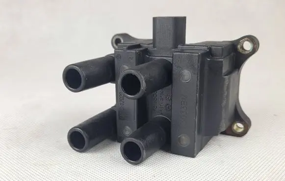 Ford Fiesta High voltage ignition coil CM5G12029FB