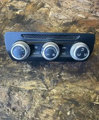 Audi S1 Climate control unit 8XA820043 901560070000
