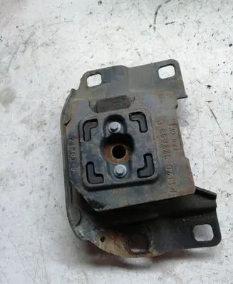 Ford C-MAX I Gearbox mount 5M517M121MB 4N517M121