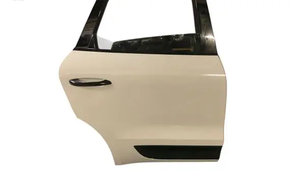 Porsche Macan (95B) Rear door 