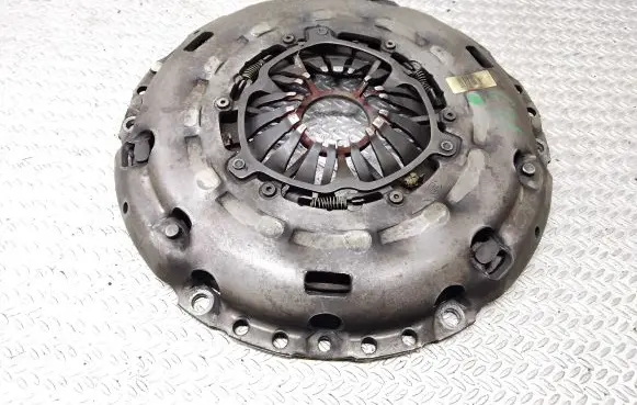 Opel Vectra C Pressure plate 55353062