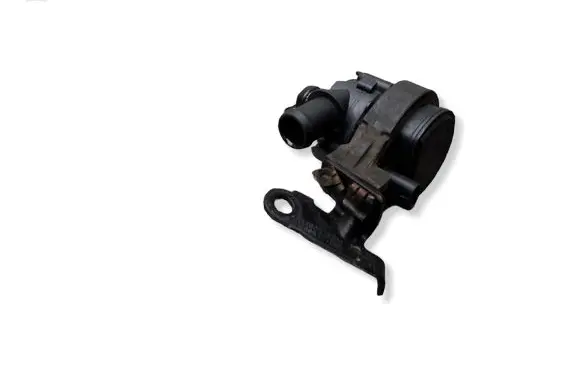 Skoda Octavia Mk3 (5E) Electric auxiliary coolant/water pump 0392023209 5C0965567