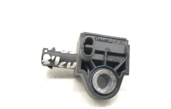 Audi A3 S3 8V Airbag deployment crash/impact sensor 5Q0959651 00517 090712