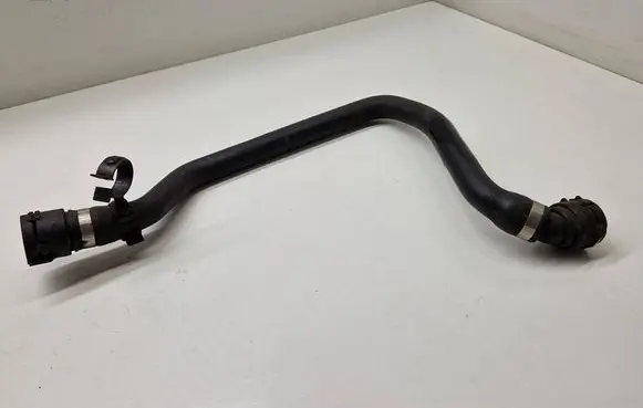 BMW 7 E65 E66 Engine coolant pipe/hose 8384912
