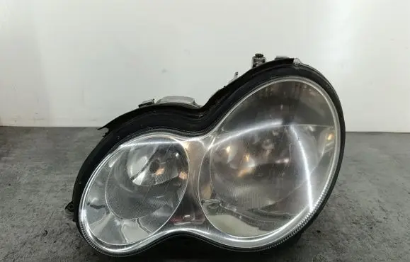 Mercedes-Benz C W203 Headlight/headlamp 