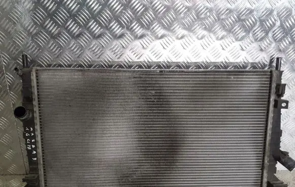 Mazda 3 I Coolant radiator 3M5H-8005-TL