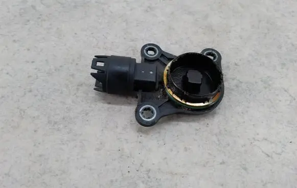 Peugeot 308 Camshaft speed sensor V754167780