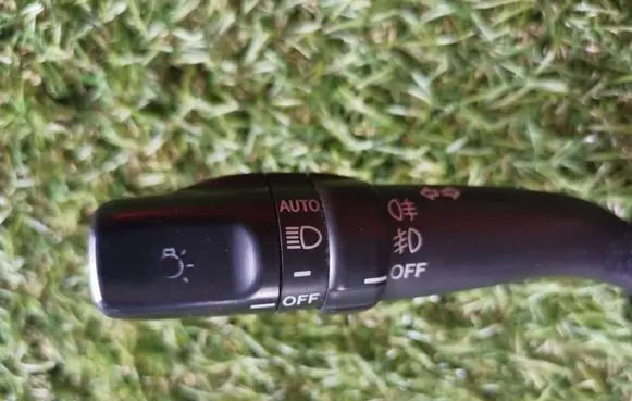 Toyota Avensis T250 Indicator stalk 173650