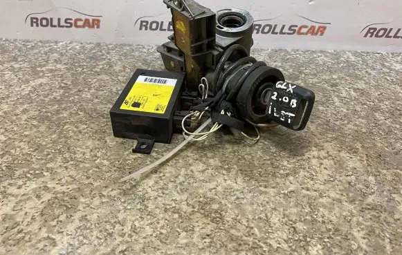 Ford Galaxy Ignition lock P012106