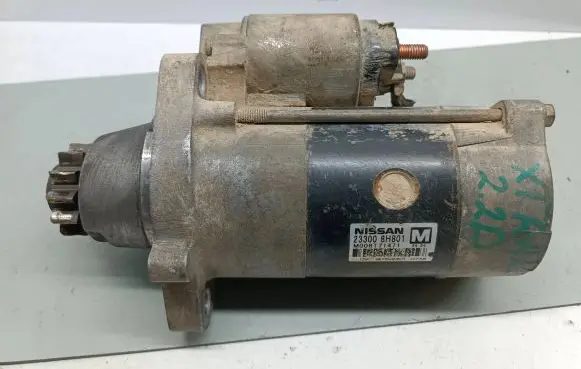 Nissan X-Trail T30 Starter motor 233008H801 M008T71471