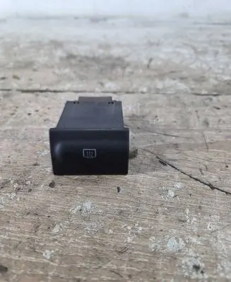 Skoda Octavia Mk1 (1U) Windscreen/window heater switch 