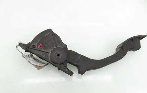 Ford Focus C-MAX Accelerator throttle pedal 6PV00864110 3M519F836AF