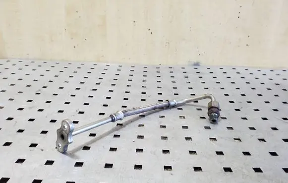 Audi A6 S6 C4 4A Turbo turbocharger oiling pipe/hose