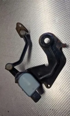 Audi A6 S6 C6 4F Headlight/headlamp level sensor 1T0907503